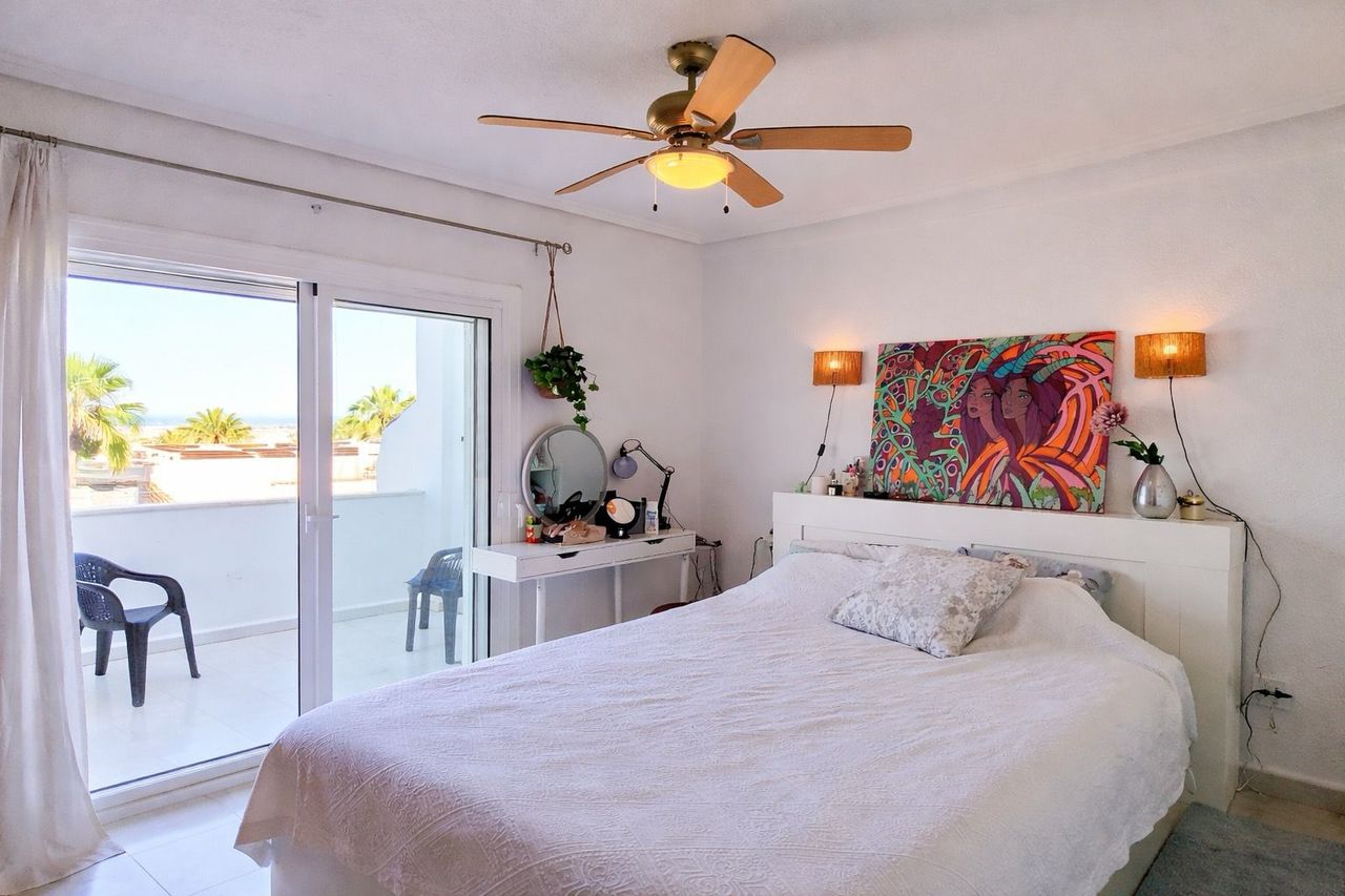 Bedroom in bungalow for sale in Ciudad Quesada