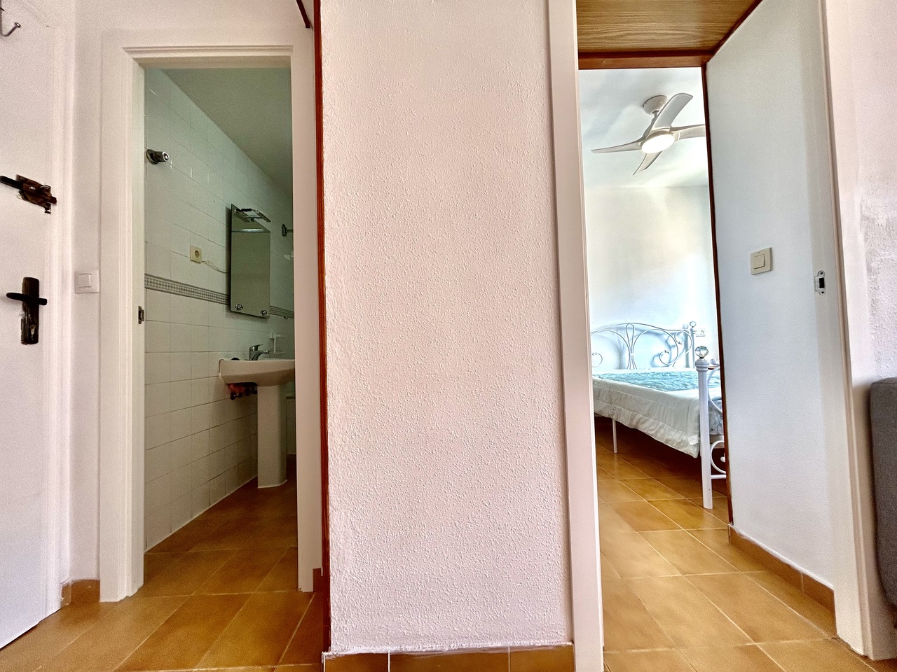 Living room in apartment for sale in Torrevieja