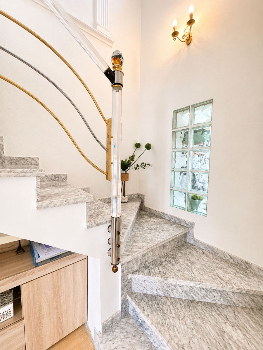 Exterior view in villa for sale in Torrevieja