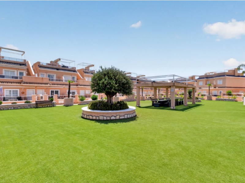 Master bedroom in terraced for sale in Orihuela