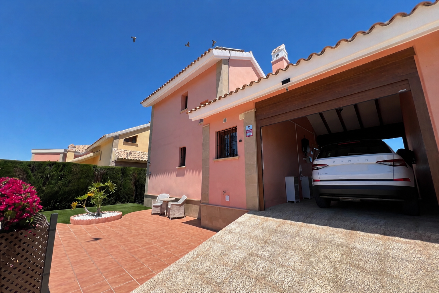 Exterior view in villa for sale in Algorfa