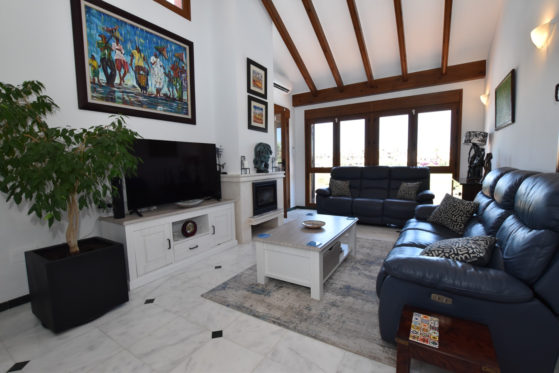 Garden in villa for sale in Algorfa