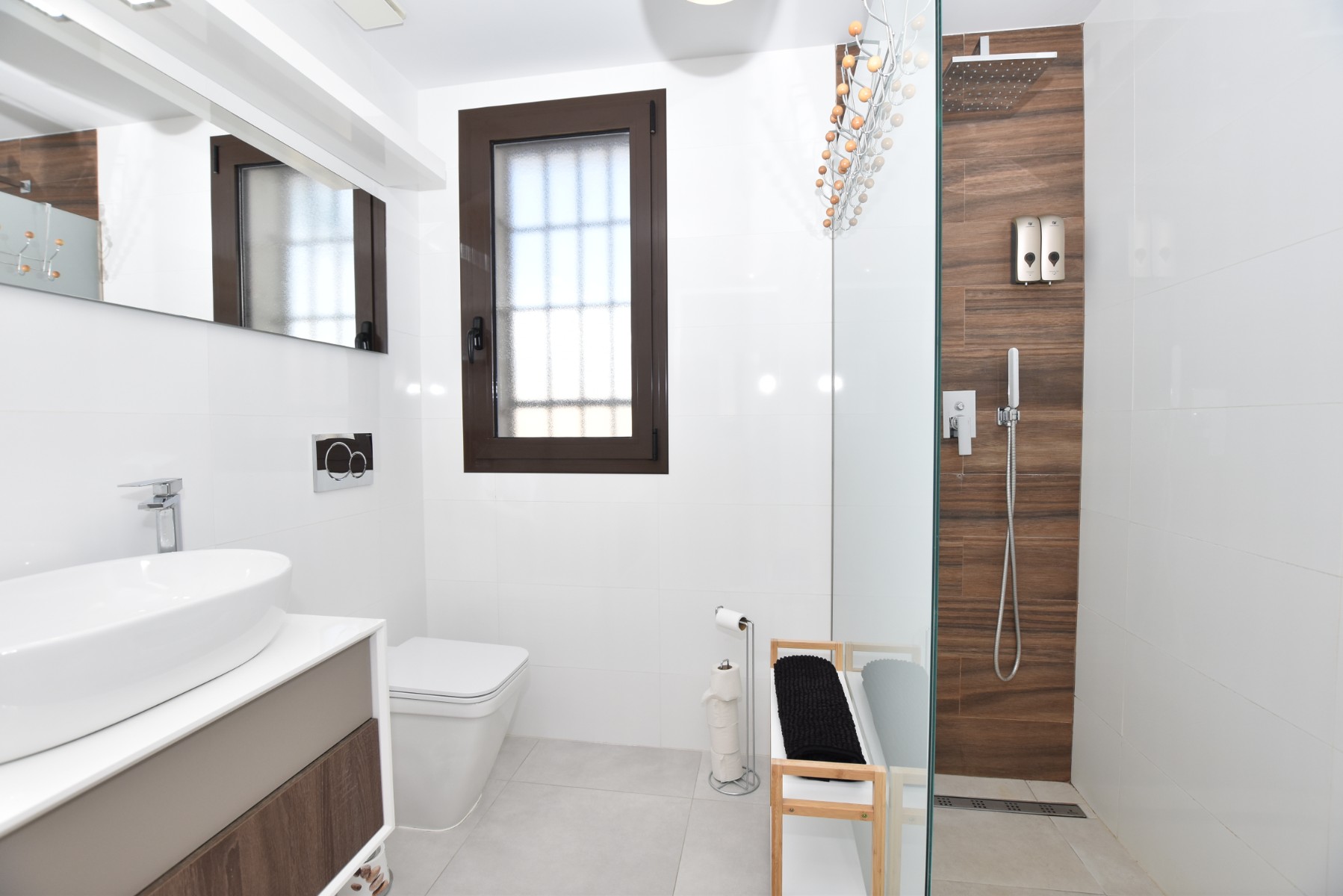 Master bedroom in apartment for sale in Algorfa