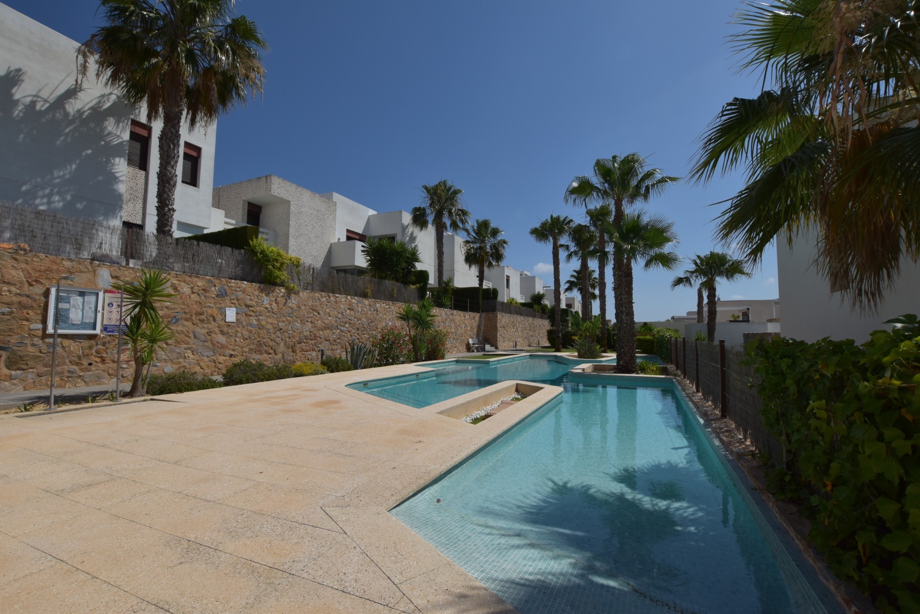 Terrace in apartment for sale in Algorfa