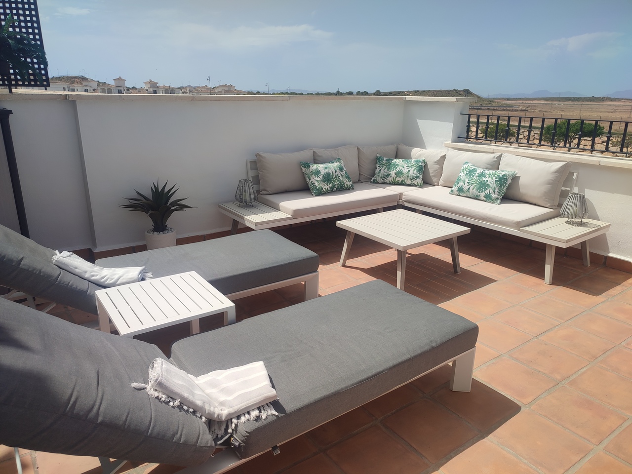 Terrace in penthouse for sale in Hacienda Riquelme Golf Resort