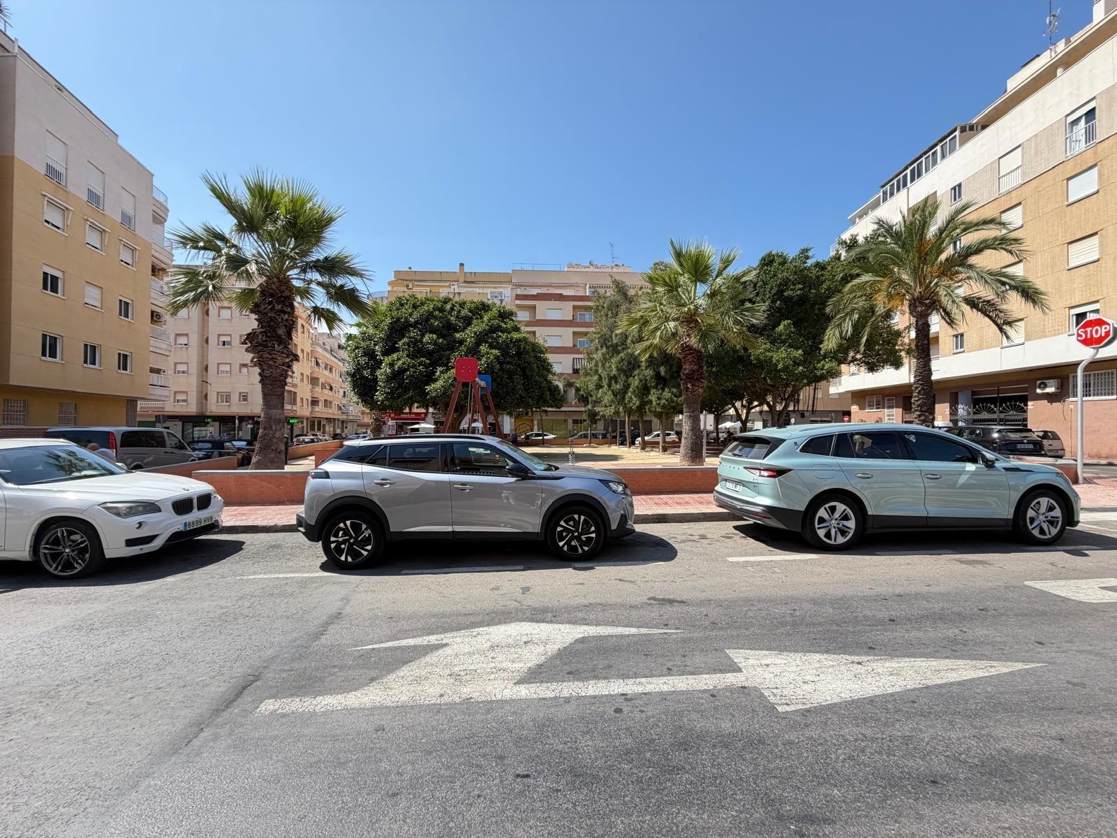 Kitchen in commercial for sale in Torrevieja