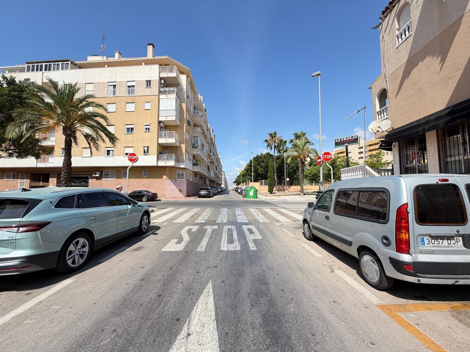 Master bedroom in commercial for sale in Torrevieja