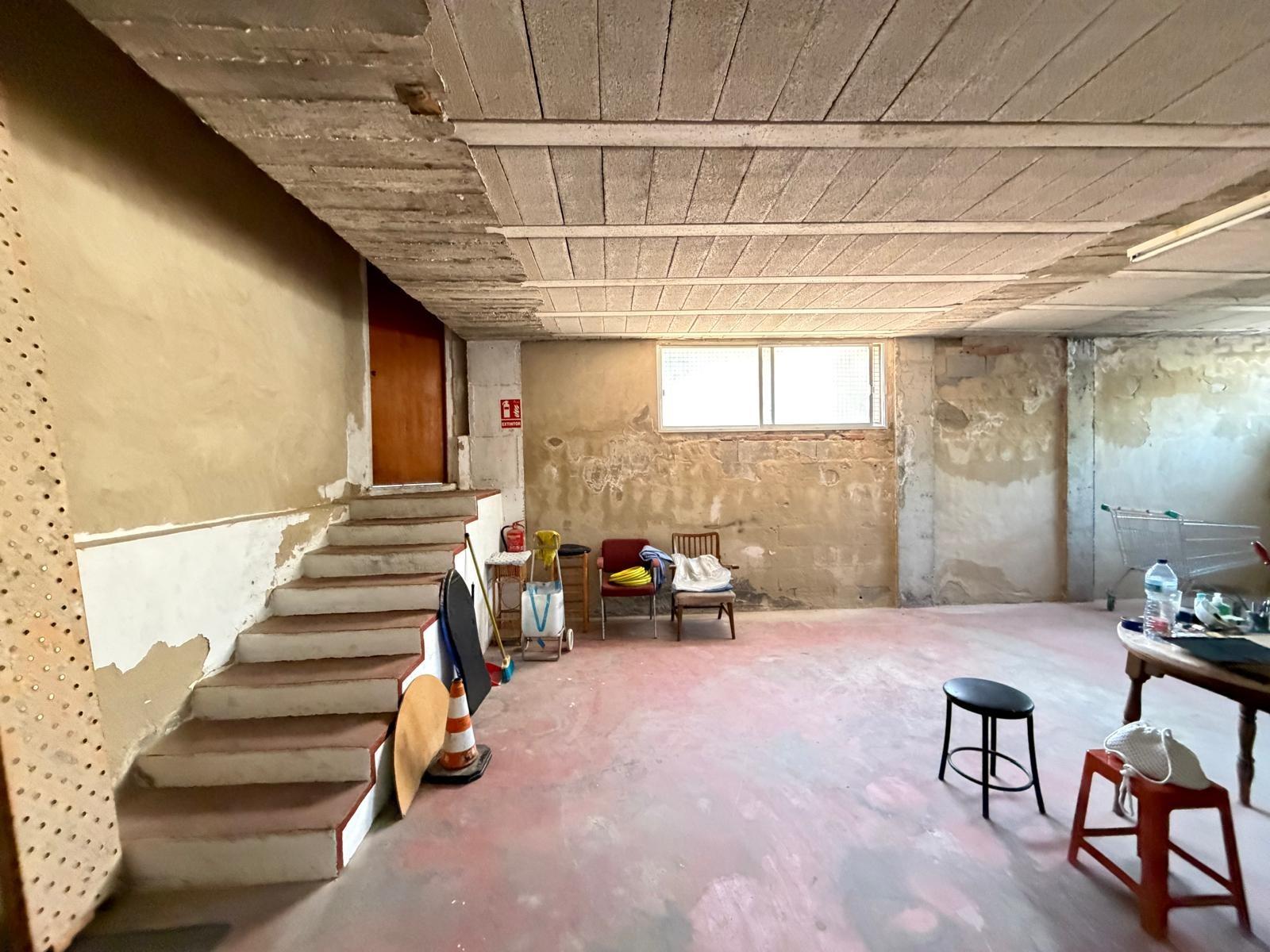 Dining area in commercial for sale in Torrevieja