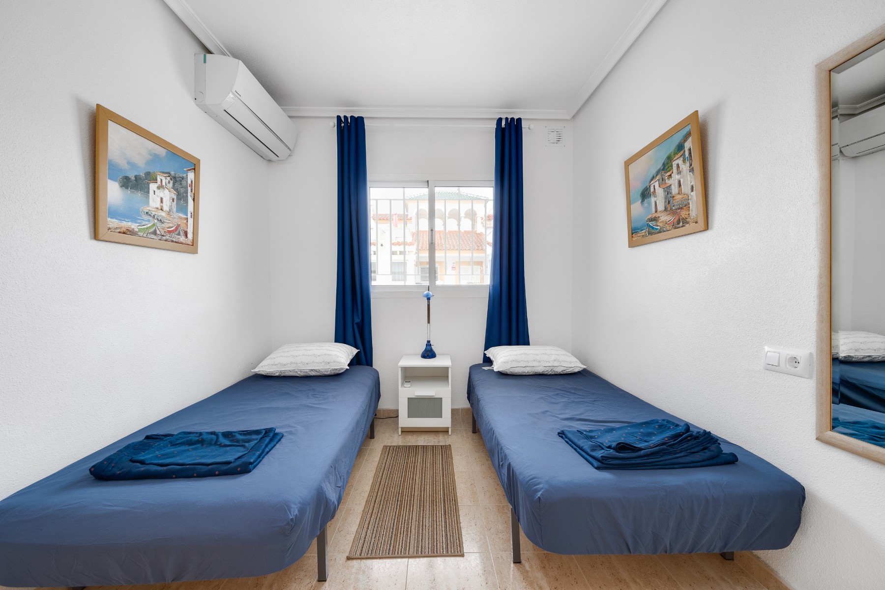 Kitchen in apartment for sale in Orihuela Costa