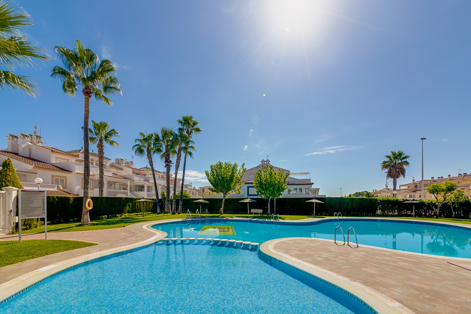 Master bedroom in apartment for sale in Orihuela Costa