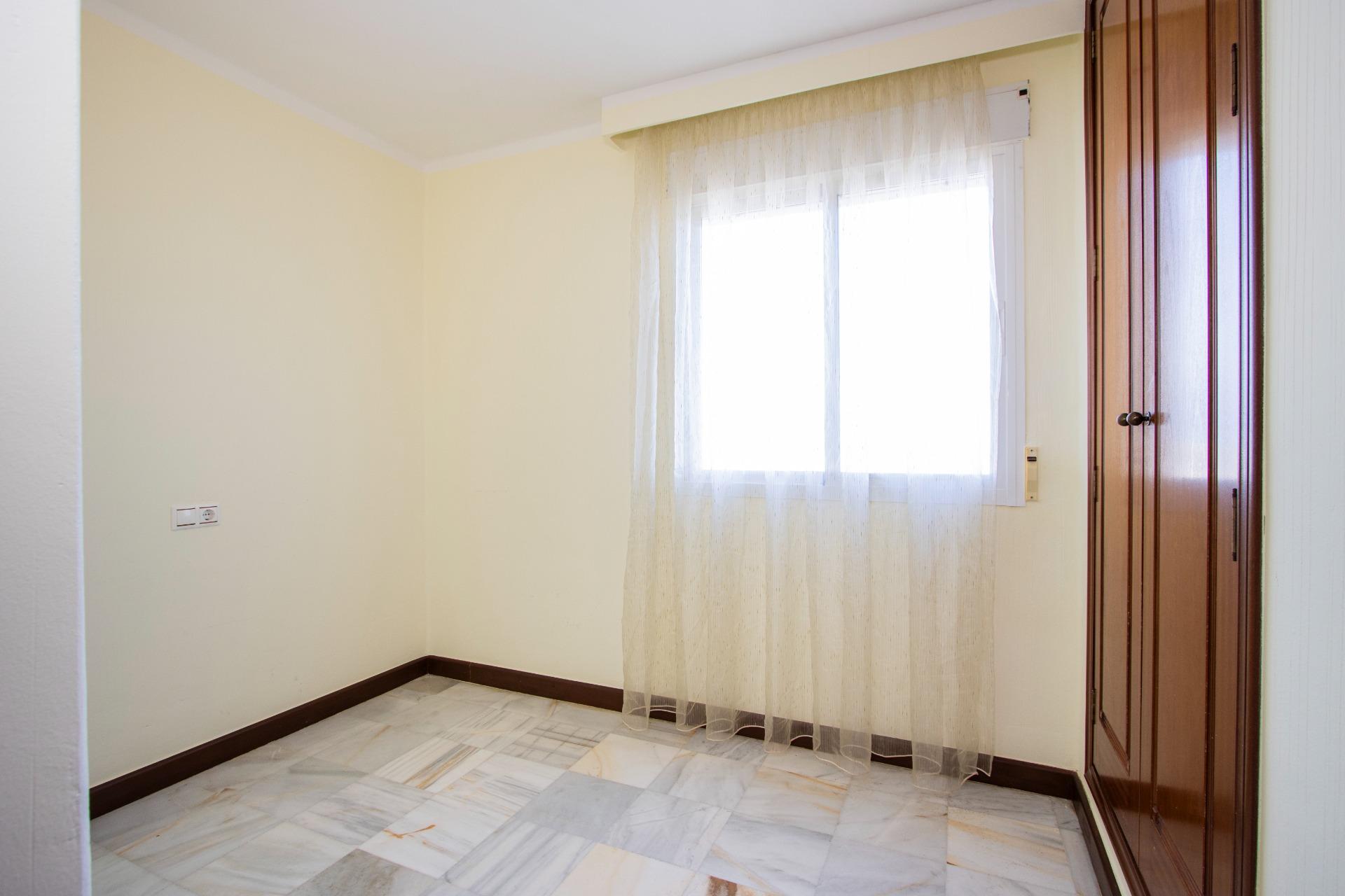 Pool area in apartment for sale in Torrevieja