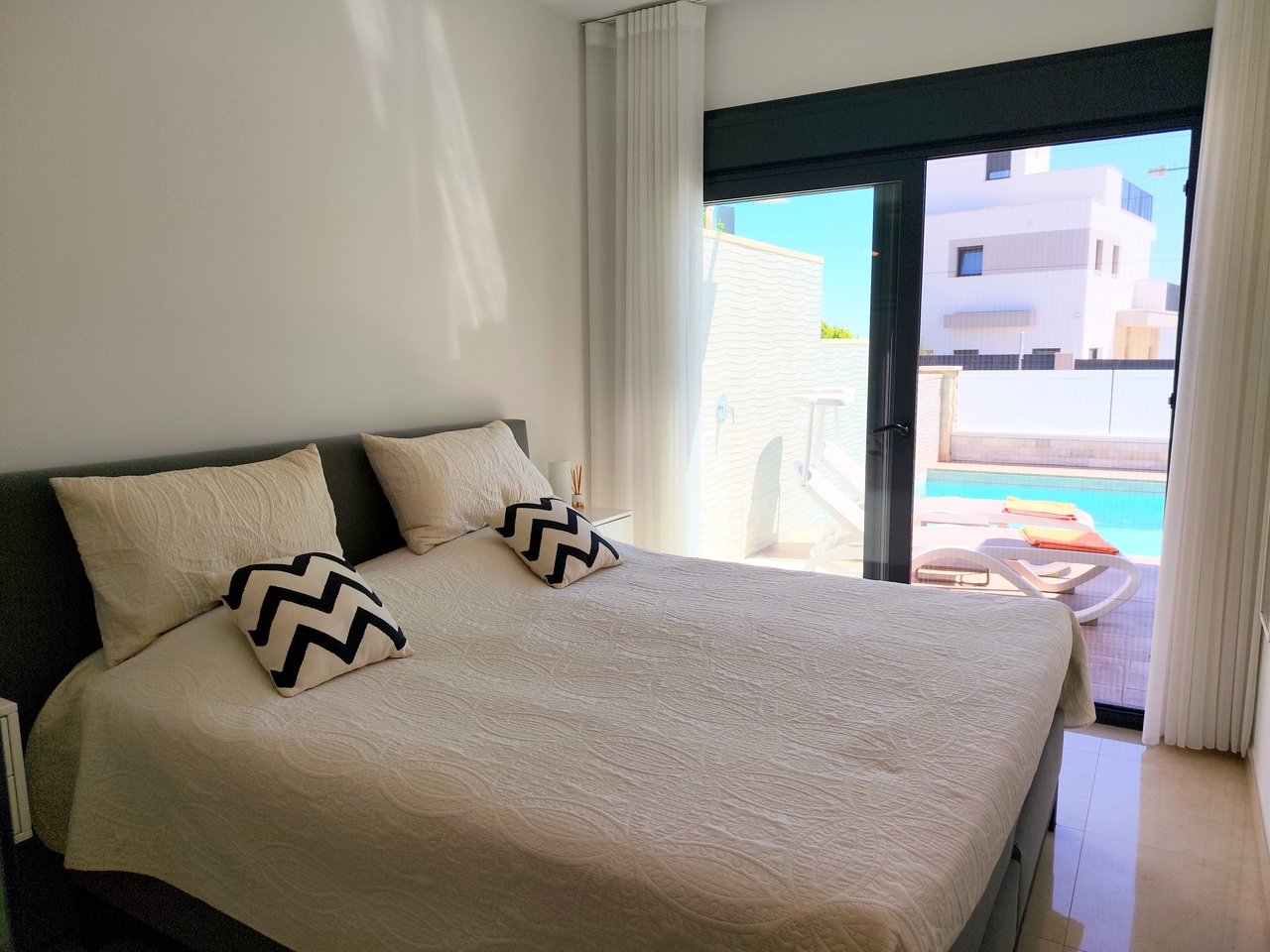 Living room in villa for sale in San Miguel de Salinas