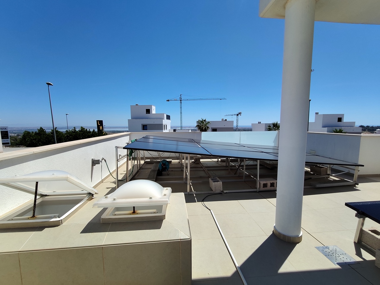 Master bedroom in villa for sale in San Miguel de Salinas