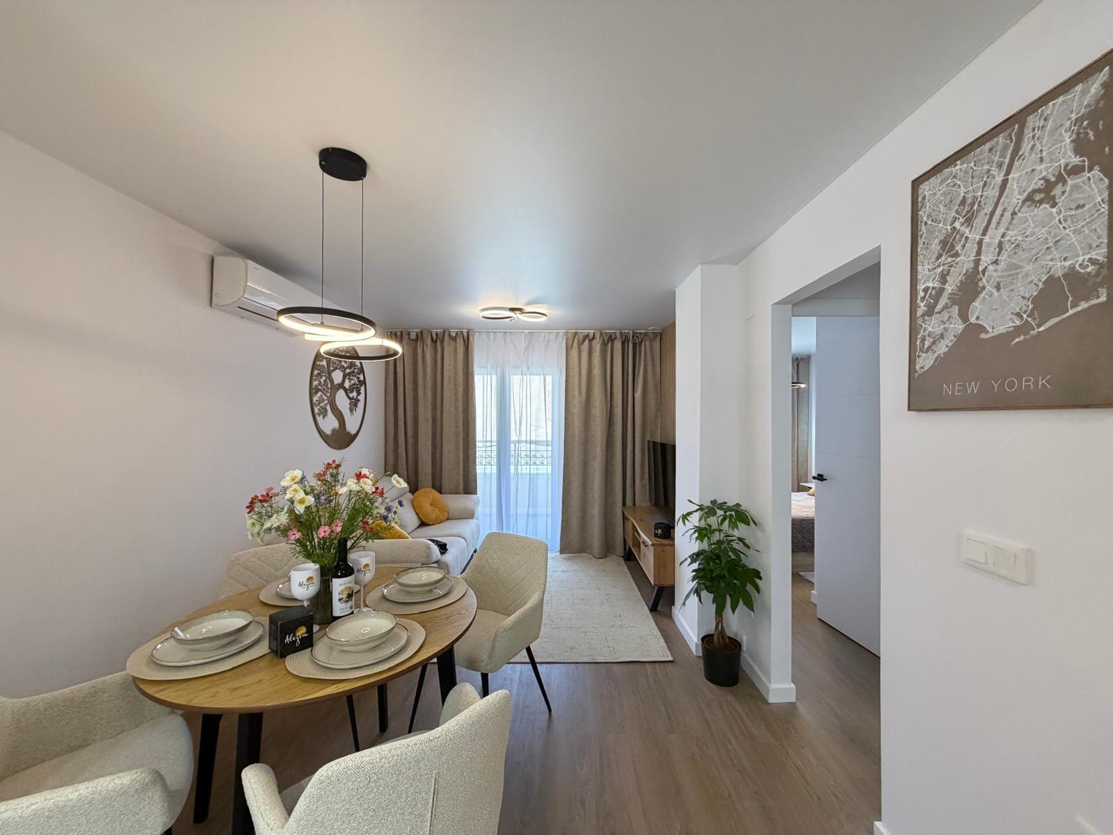 Terrace in apartment for sale in Torrevieja