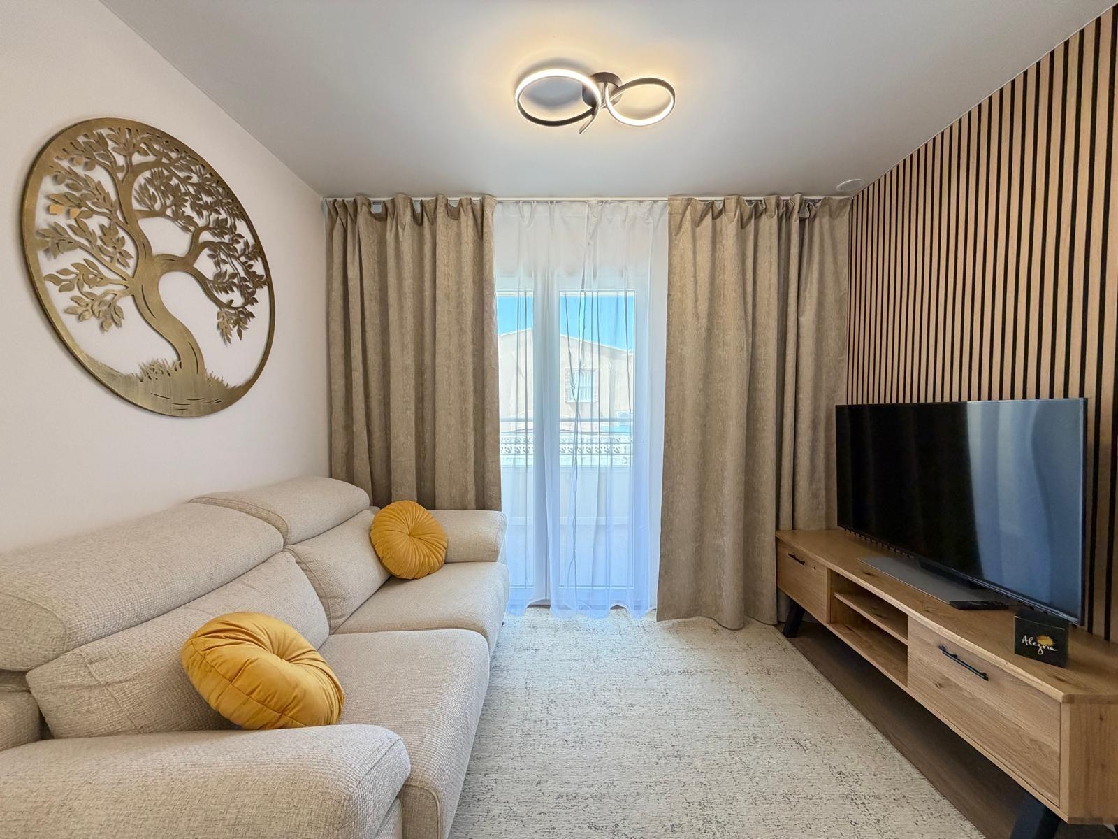 Bedroom in apartment for sale in Torrevieja
