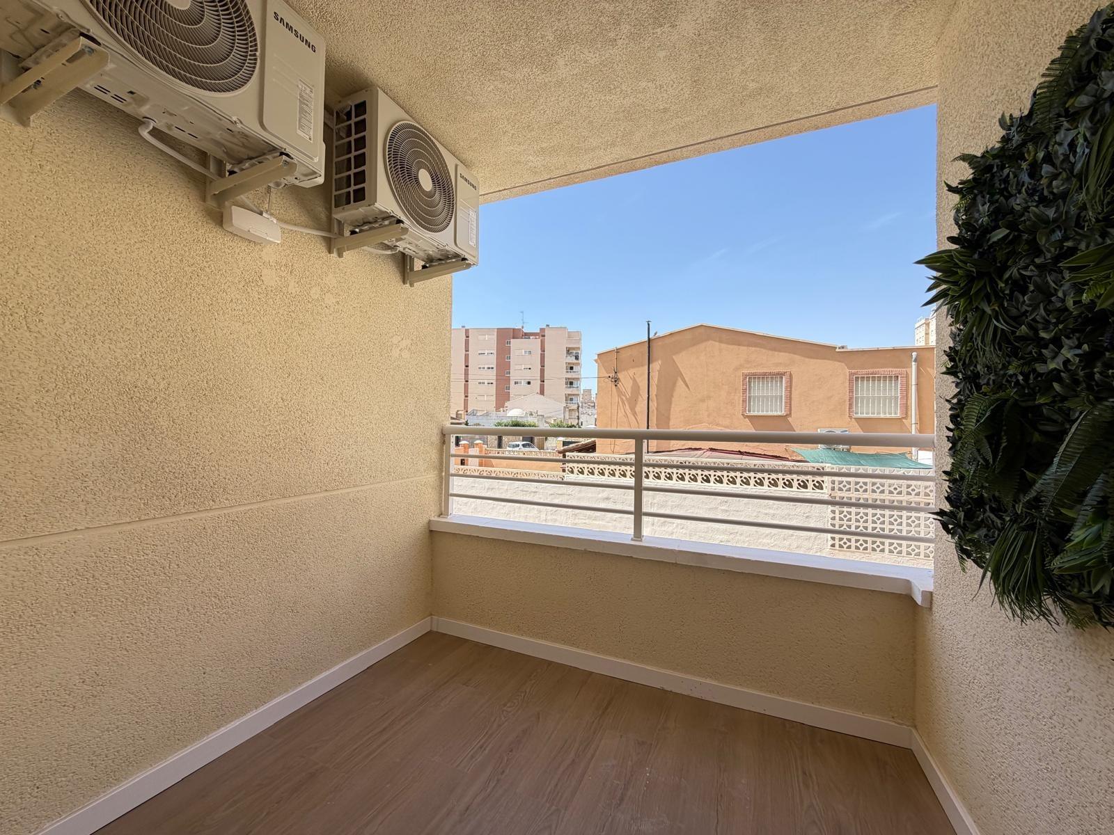 Garden in apartment for sale in Torrevieja