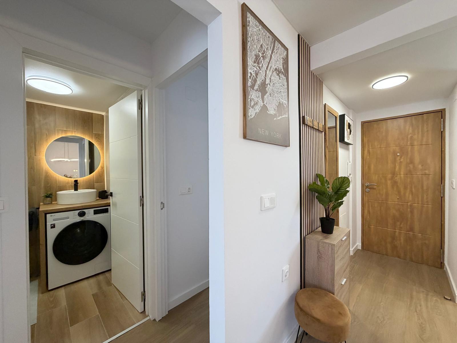 Master bedroom in apartment for sale in Torrevieja