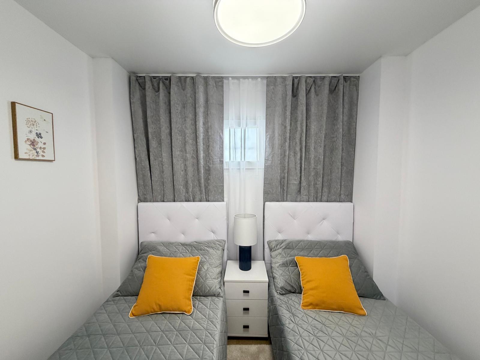 Master bedroom in apartment for sale in Torrevieja