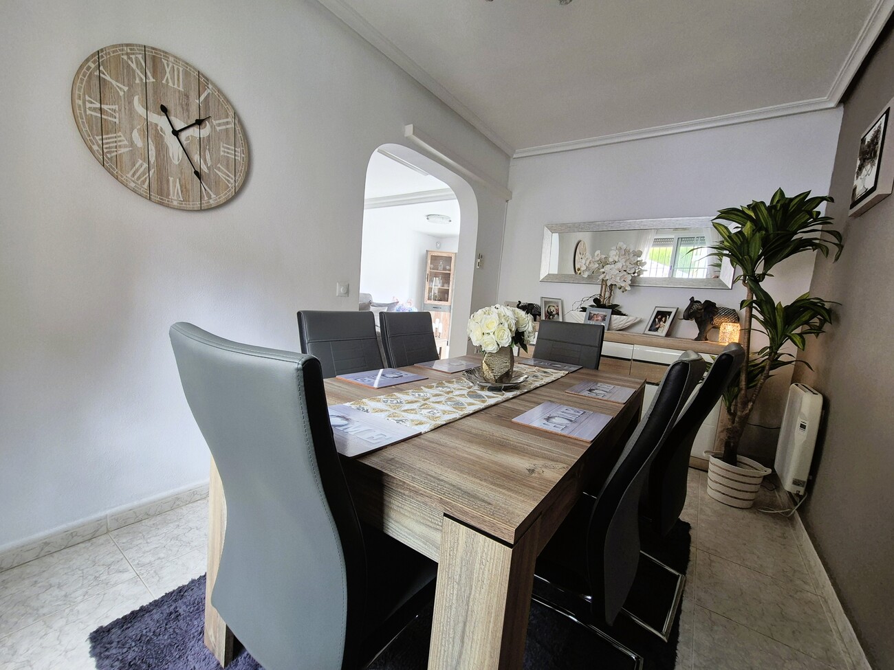 Kitchen in villa for sale in Villamartin