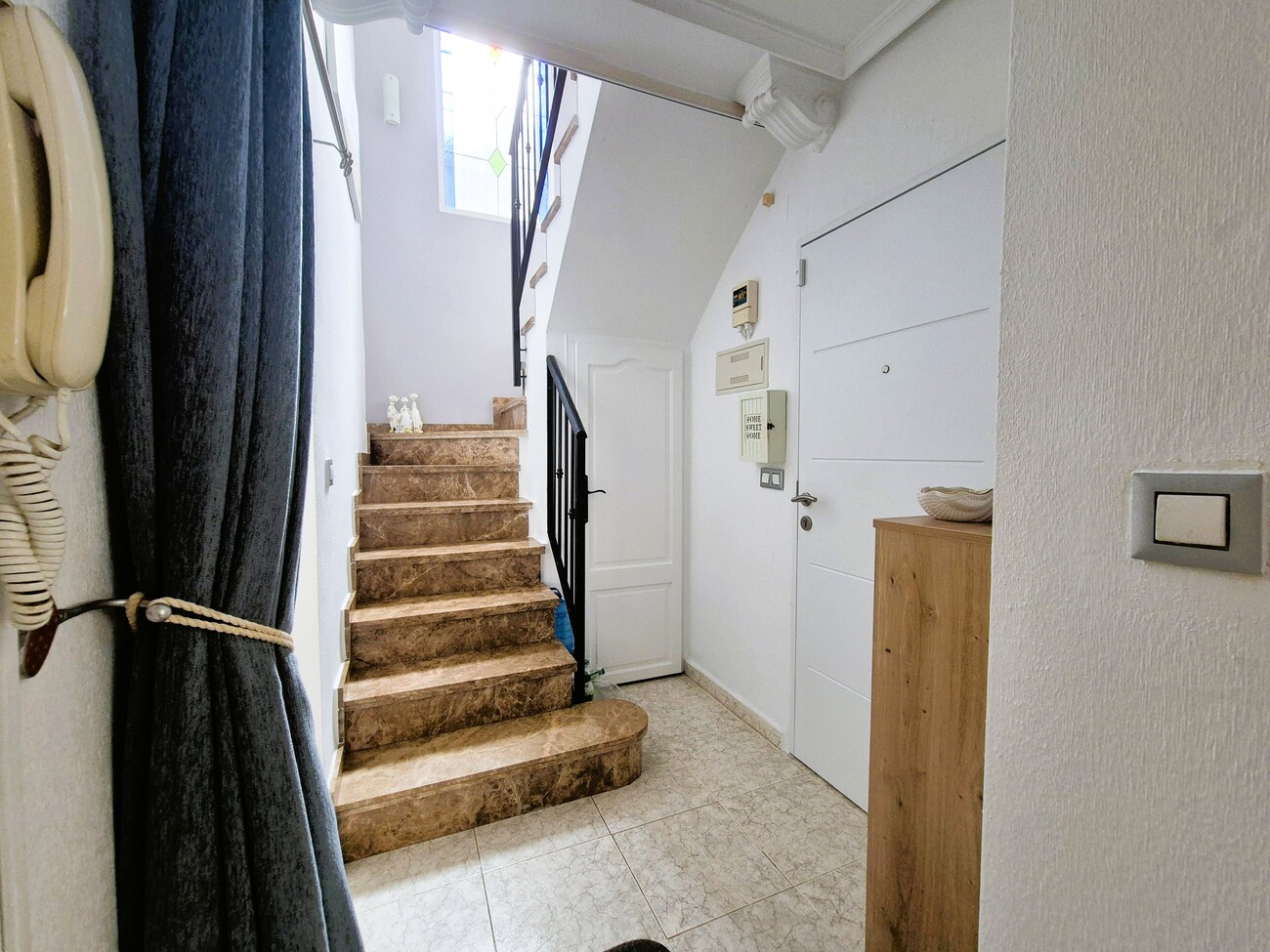 Garden in villa for sale in Villamartin