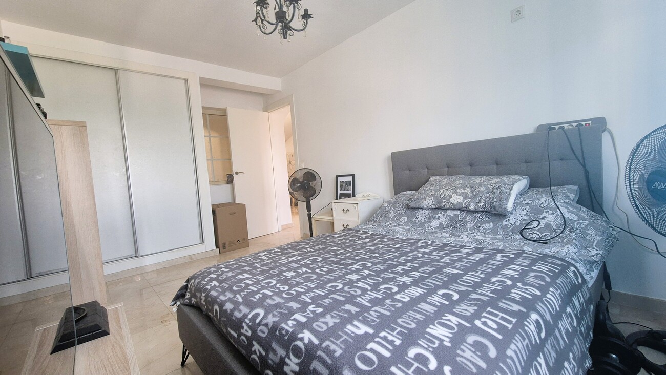 Bedroom in terraced for sale in Los Dolses