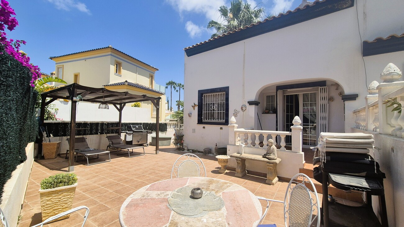 Kitchen in terraced for sale in Los Dolses