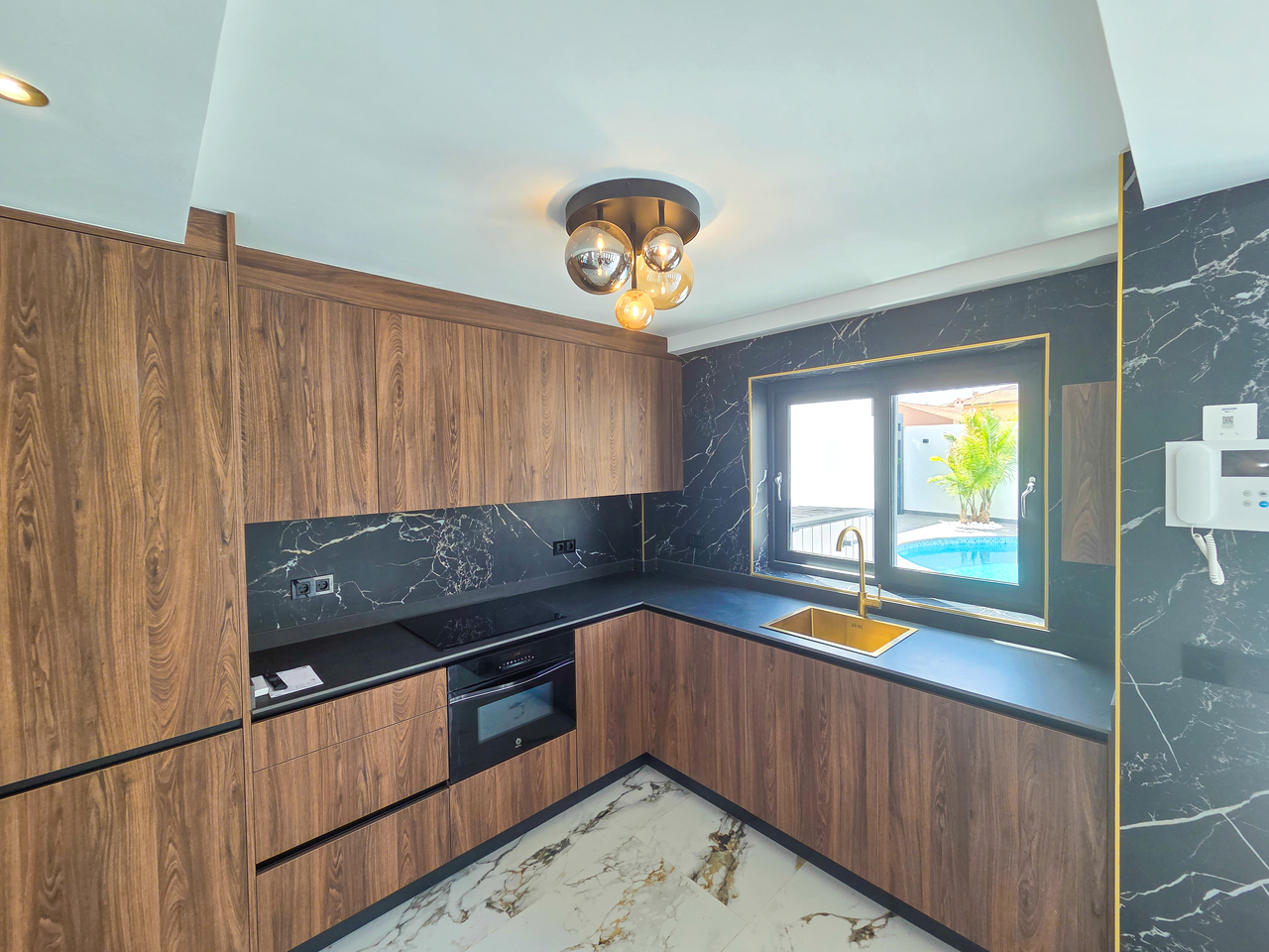 Kitchen in terraced for sale in Los Urrutias