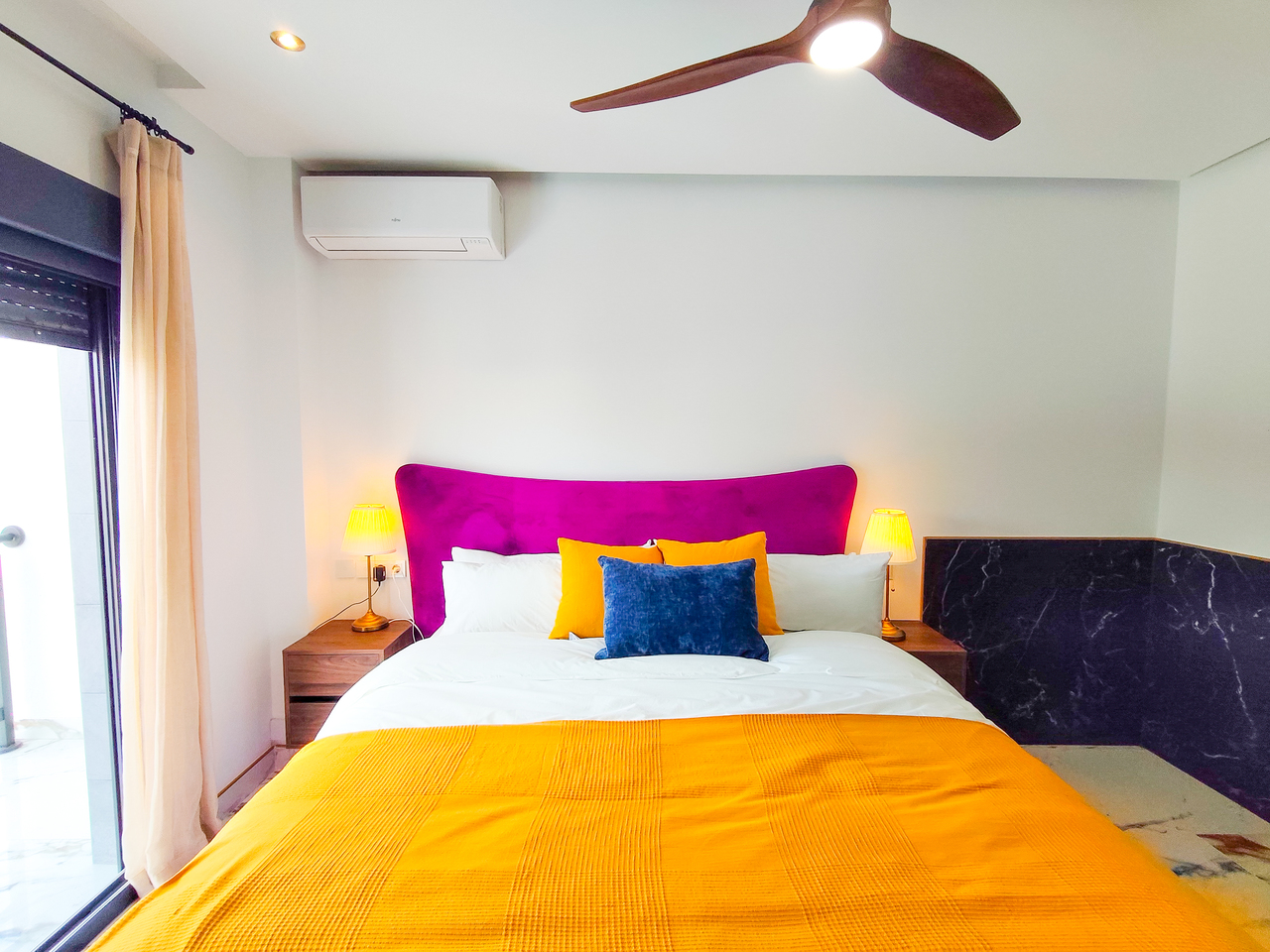 Bedroom in terraced for sale in Los Urrutias