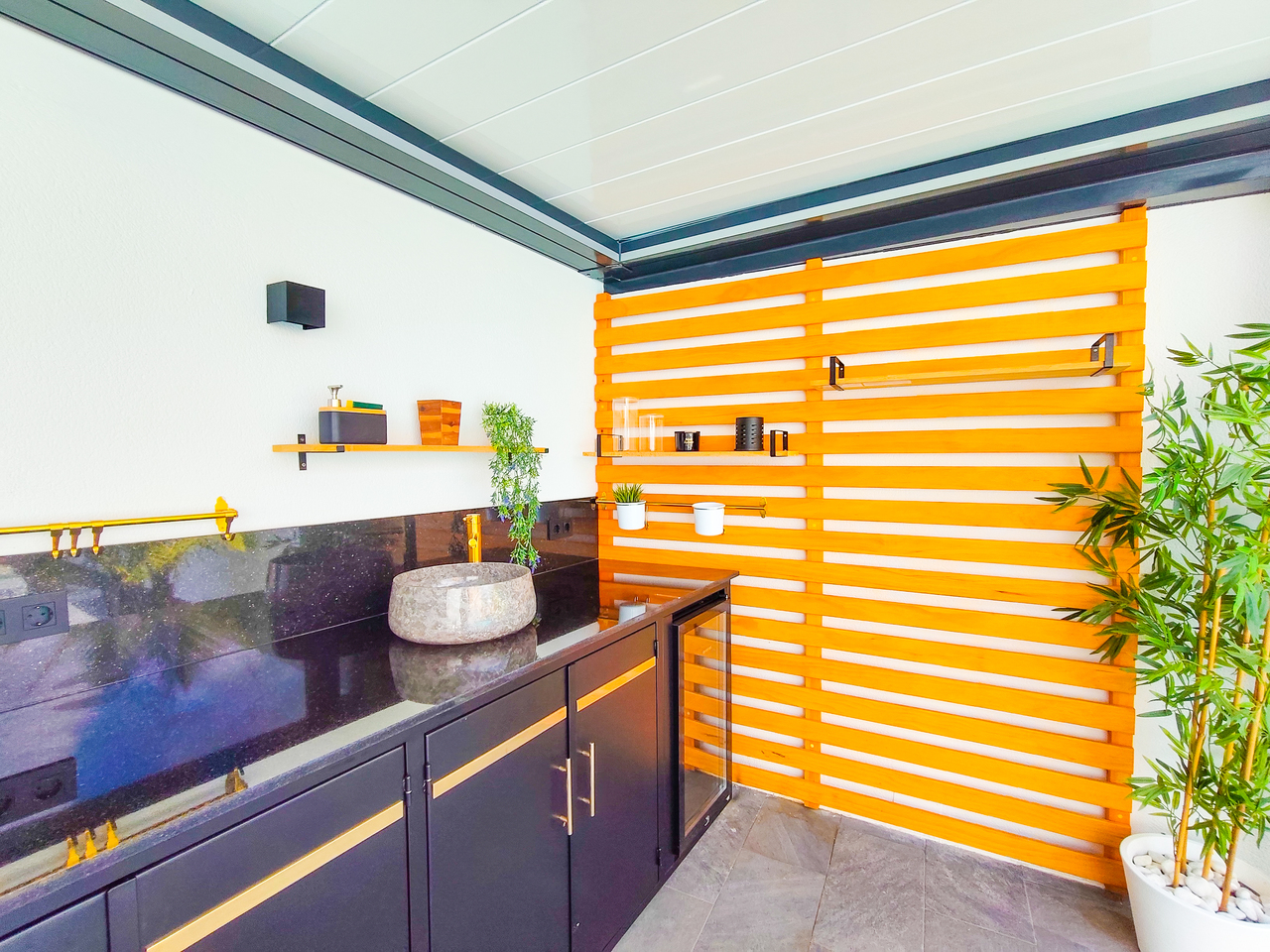 Bedroom in terraced for sale in Los Urrutias