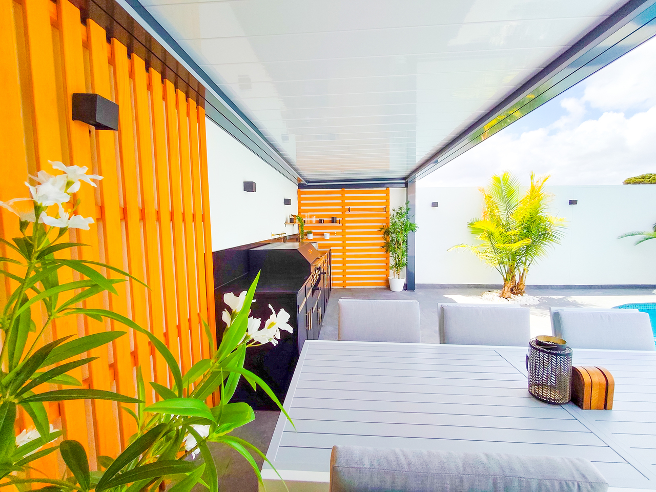 Master bedroom in terraced for sale in Los Urrutias