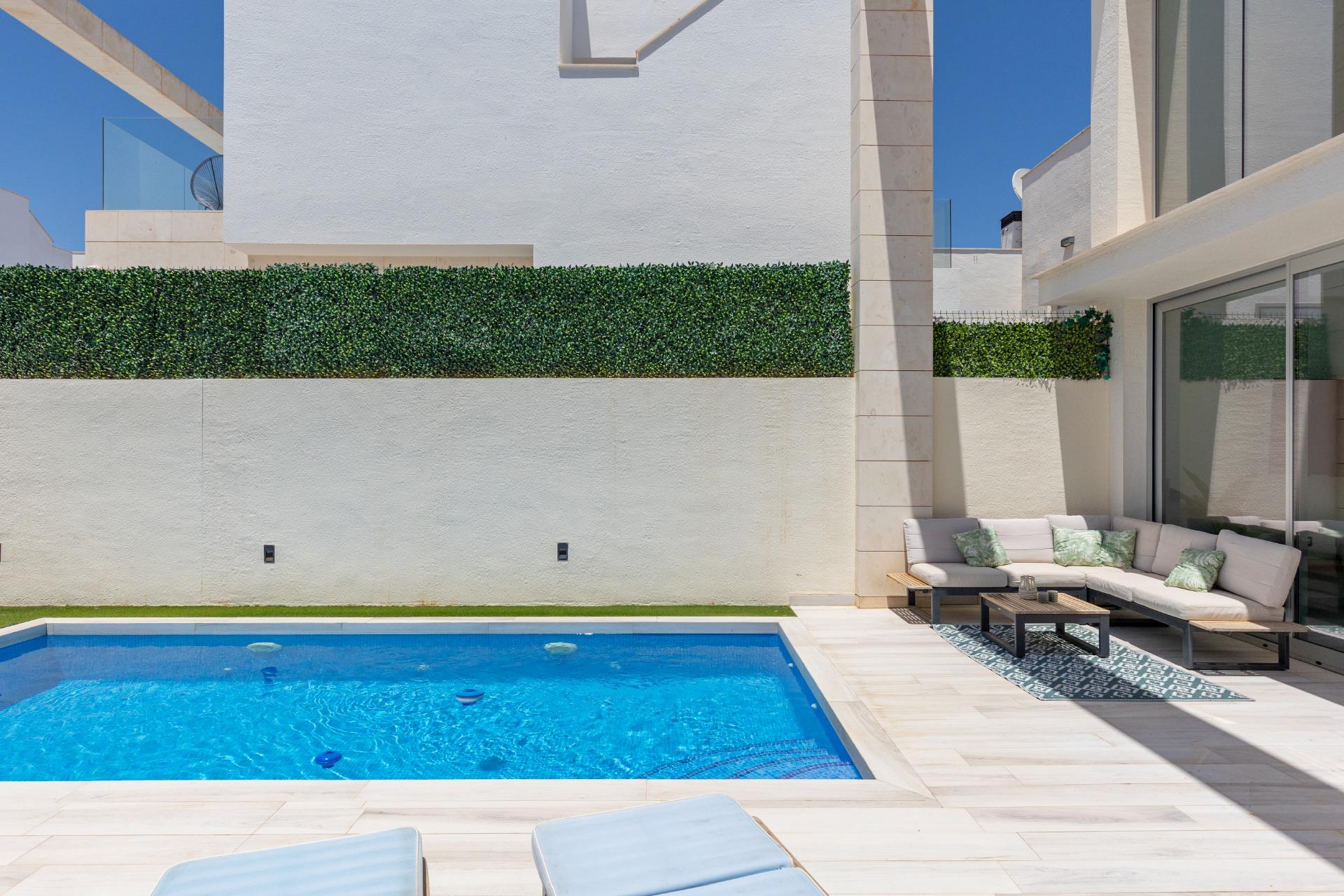 Terrace in villa for sale in Orihuela Costa