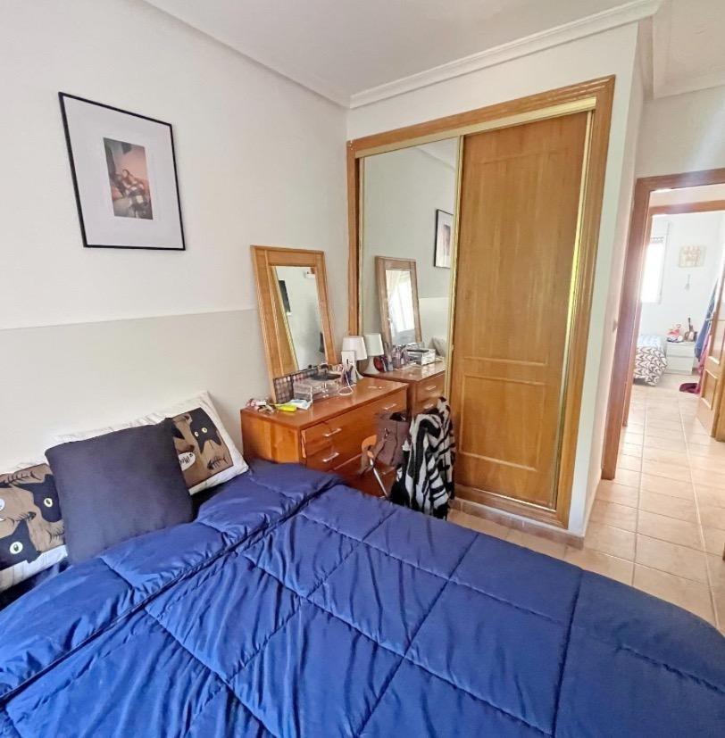 Bedroom in terraced for sale in Guardamar del Segura