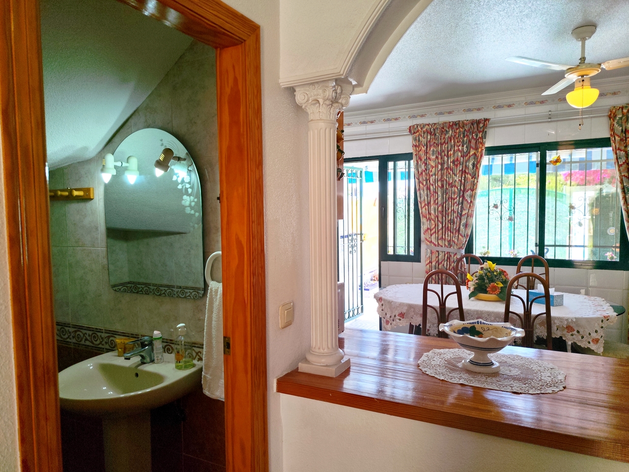 Living room in terraced for sale in La Zenia