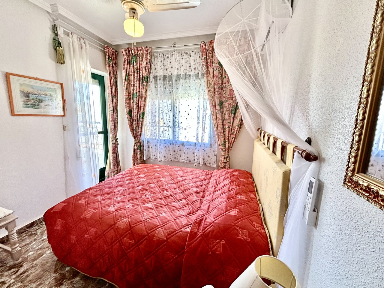 Dining area in terraced for sale in La Zenia