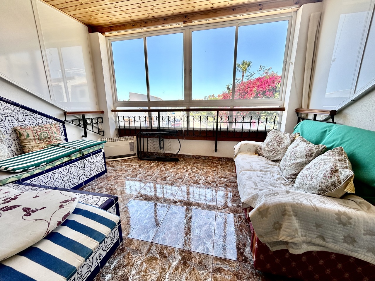 Exterior view in terraced for sale in La Zenia