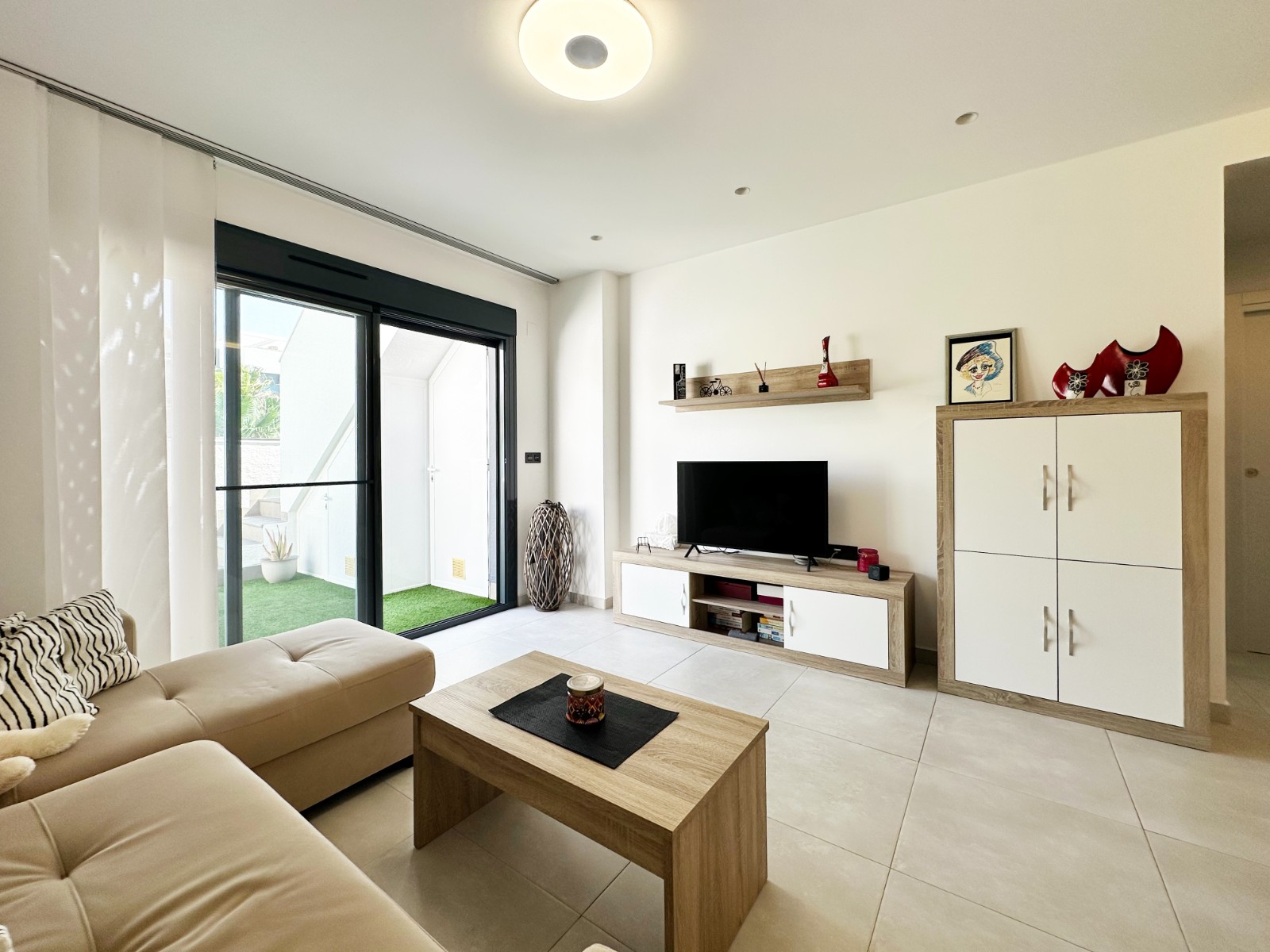 Kitchen in penthouse for sale in Guardamar del Segura