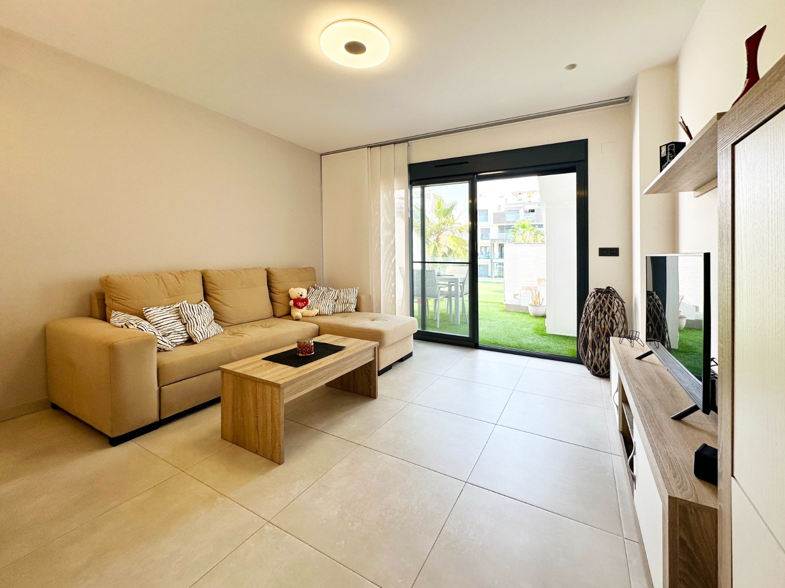 Living room in penthouse for sale in Guardamar del Segura