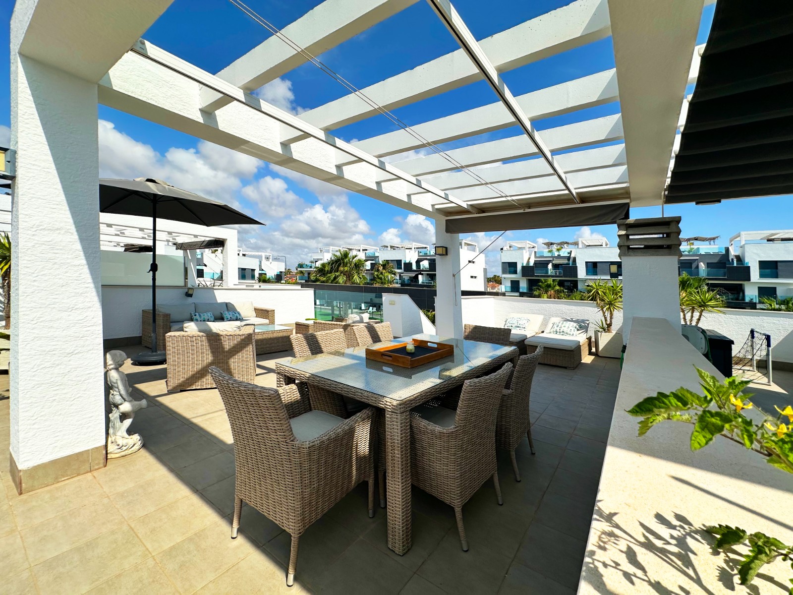 Living room in penthouse for sale in Guardamar del Segura