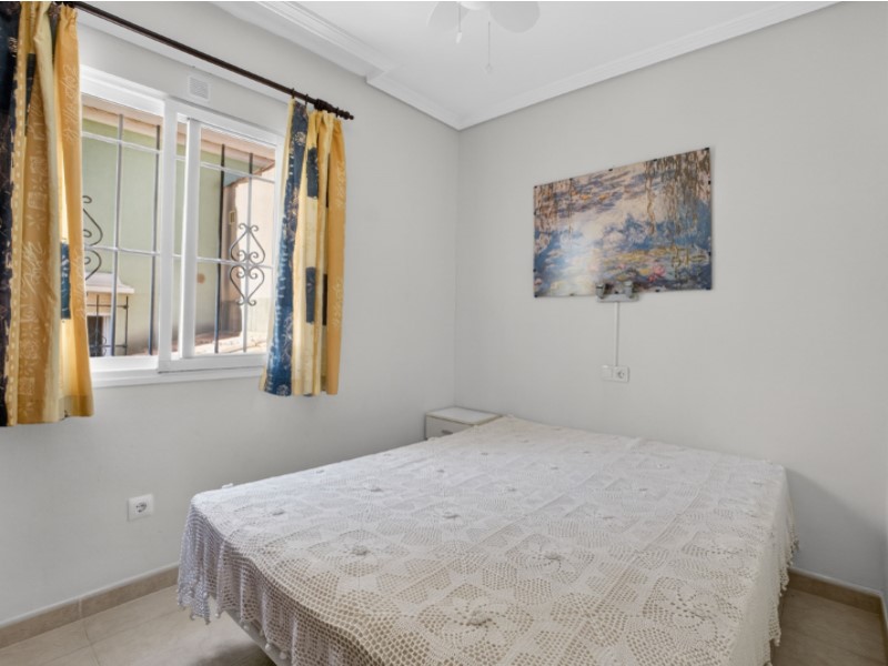 Bathroom in terraced for sale in Torrevieja