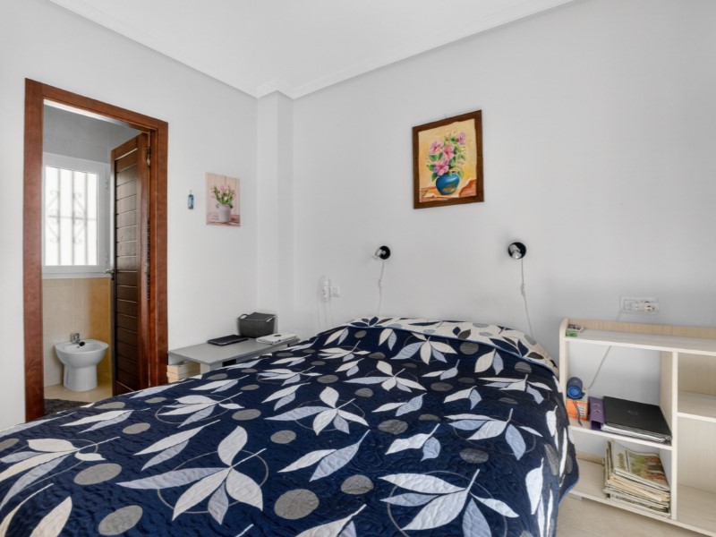 Pool area in terraced for sale in Torrevieja