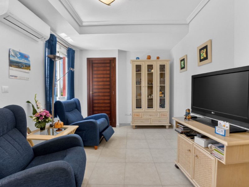 Pool area in terraced for sale in Torrevieja