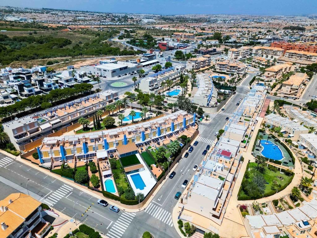 Kitchen in terraced for sale in Orihuela Costa