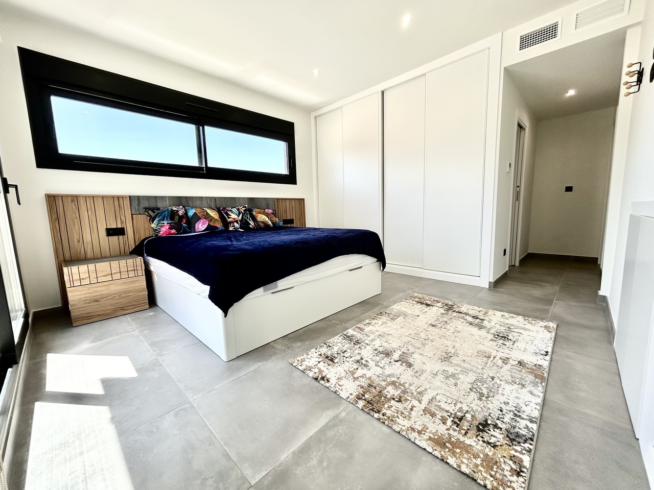 Bathroom in villa for sale in Villamartin