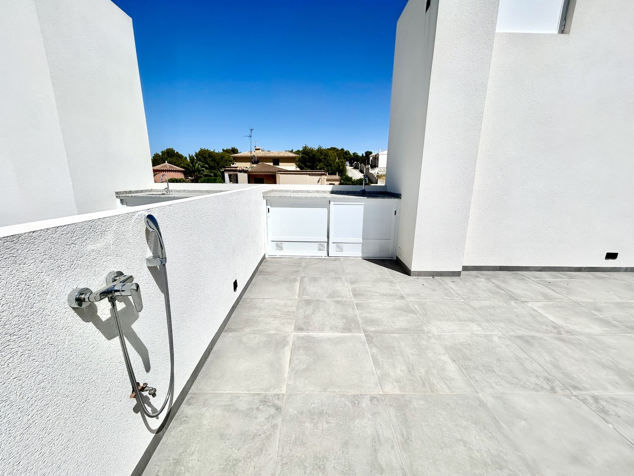 Terrace in villa for sale in Villamartin