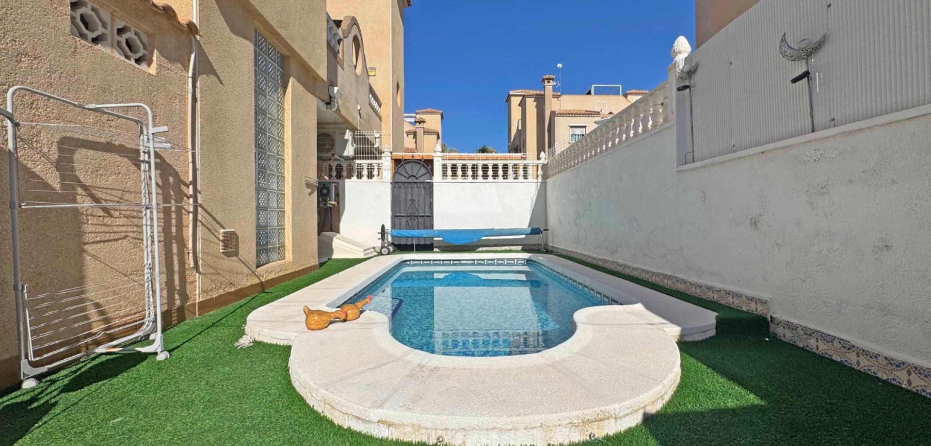 Garden in terraced for sale in Orihuela Costa