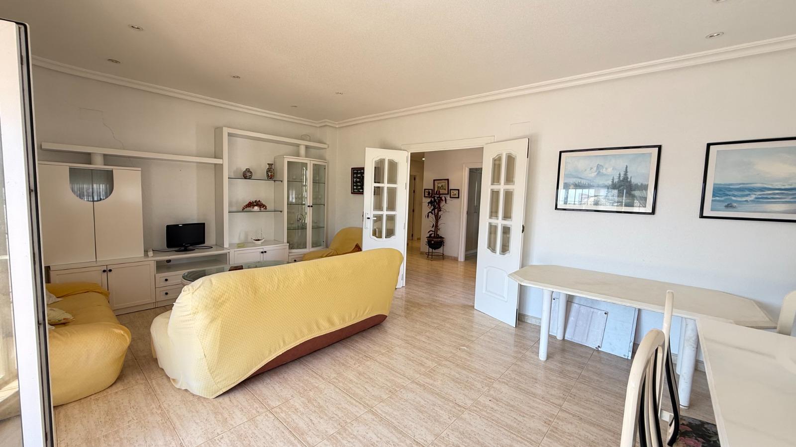Terrace in villa for sale in La Manga del Mar Menor