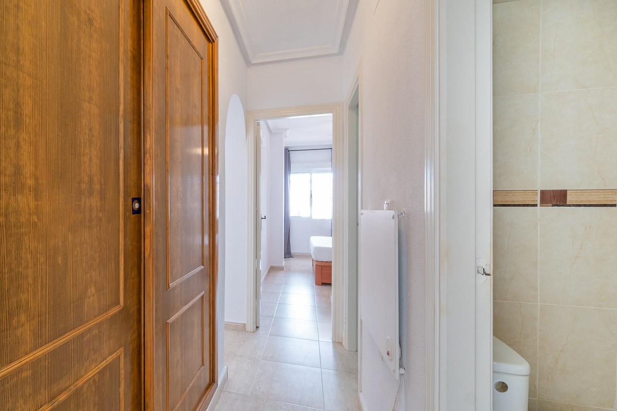 Garden in apartment for sale in Orihuela Costa
