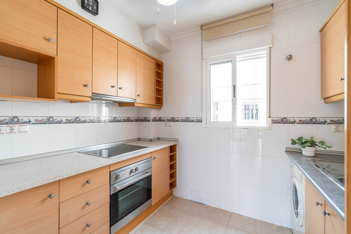 Dining area in apartment for sale in Orihuela Costa