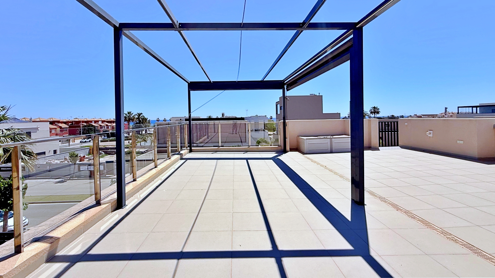 Garden in penthouse for sale in Pilar de La Horadada