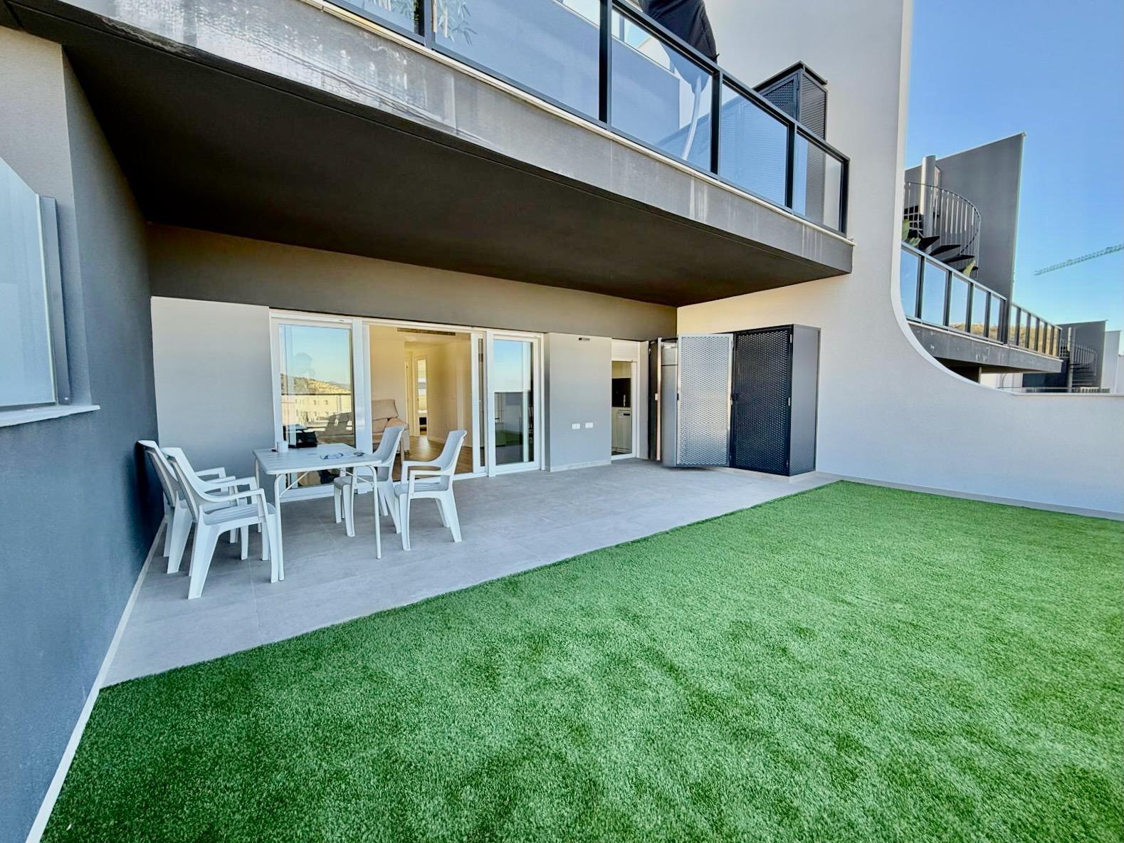 Master bedroom in apartment for sale in Finestrat